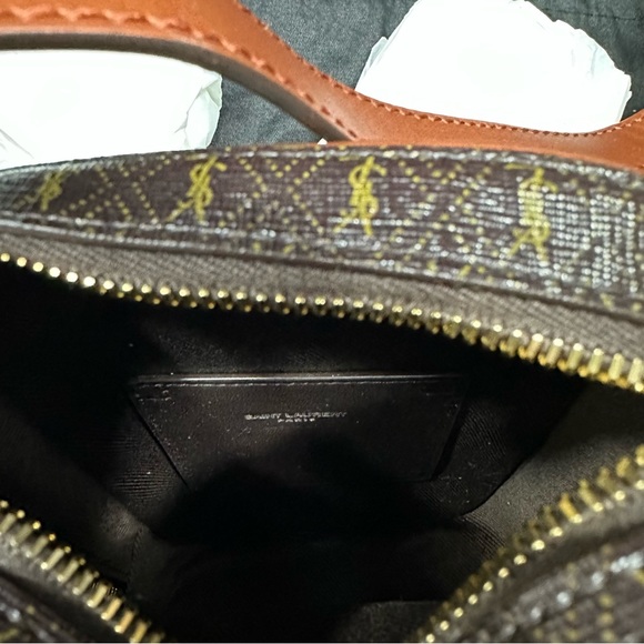Saint Laurent Bags Ysl Le Monogramme Crossbody Pouch In Cassandre
